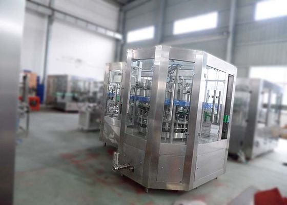 Çin Dokunmatik Ekran Kontrollü 3 1 Otomatik Meyve Suyu Dolum Makinesi 13500BHP Tedarikçi