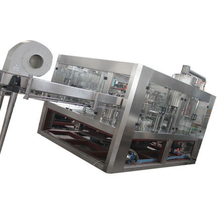 PET Şişe Gazlı İçecek Dolum Makinesi, 3 In 1 Gazlı Su Dolum Makinesi Tedarikçi